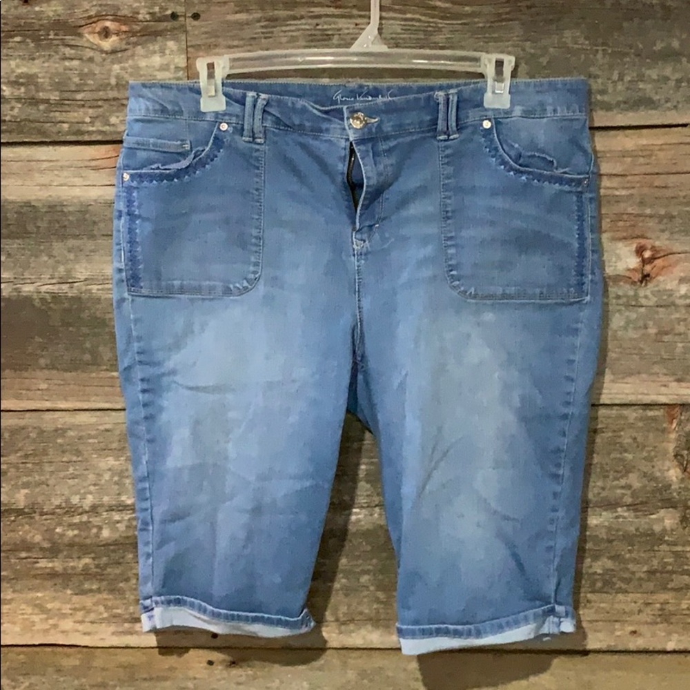 Gloria Vanderbilt Stretch Denim Capri/Shorts